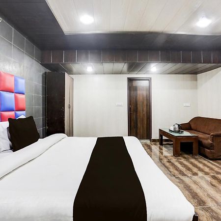 Super Townhouse Haibowal Chowk Ludhiana Esterno foto